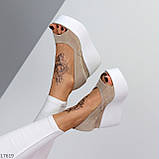 Бежеві відкриті замшеві жіночі туфлі натуральна замша на білій платформі танкетці ПІД ЗАМОВЛЕННЯ, фото 3