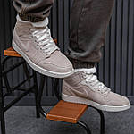 Чоловічі зимові кросівки Nike Air Jordan 1 Retro (бежеві) високі якісні утеплені кеди 2520 топ, фото 8