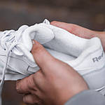 Чоловічі зимові кросівки Reebok classic (білі) низькі утеплені флісом кроси 2509 топ, фото 5