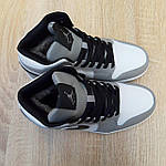 Жіночі зимові кросівки Nike Air Jordan 1 (сірі з білим і чорним) високі теплі кеди на хутрі O3992 топ, фото 5