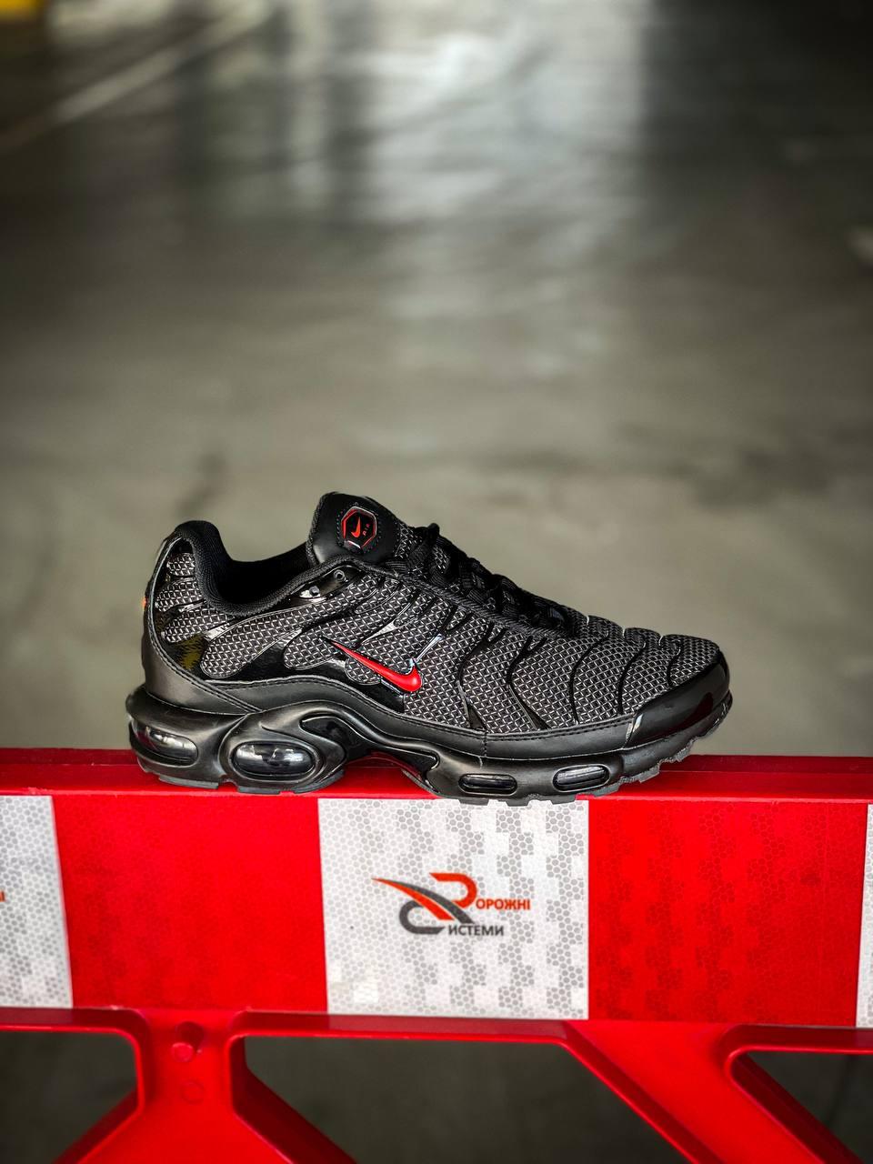 Nike air max cheap tn plus red