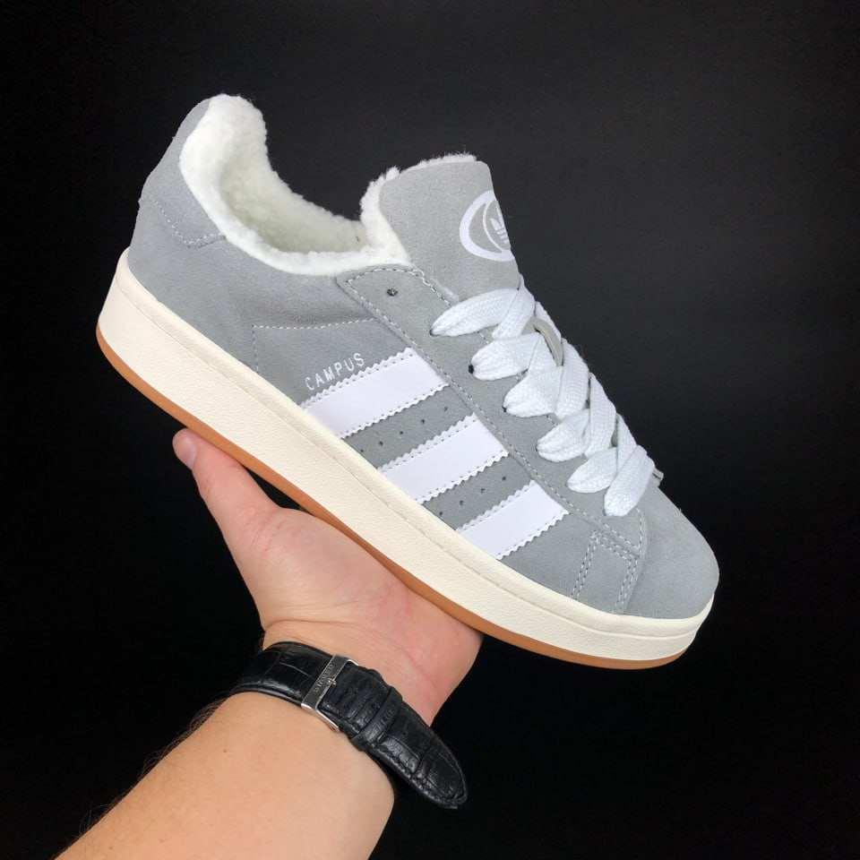 Жіночі зимові кросівки Adidas Campus замшеві молодіжні з хутром сірі білі бежеві