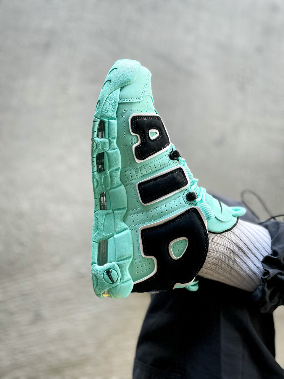 Tiffany uptempo on sale