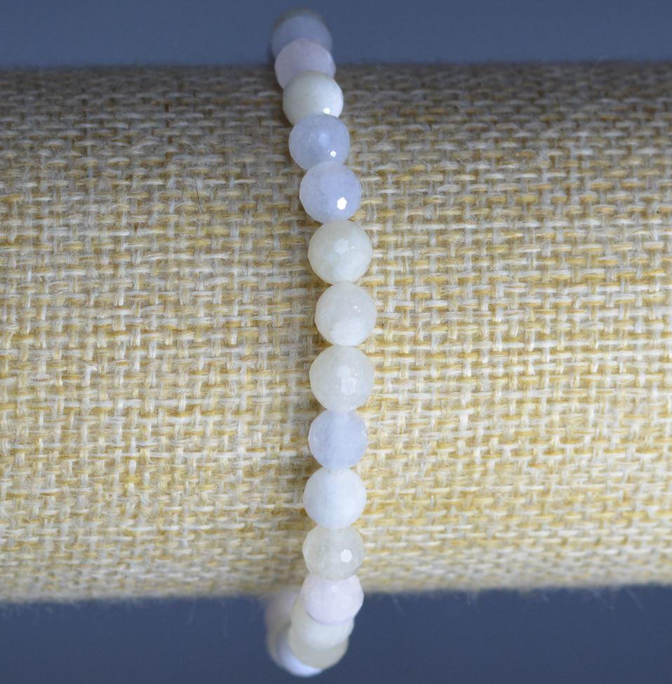 Браслет Морганіт натуральний камінь гранована кулька d-6мм+- L-18см (стрейч) купити біжутерію дешево оптом в інтернеті