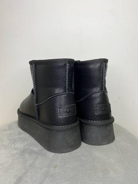 Ugg shiny boots outlet