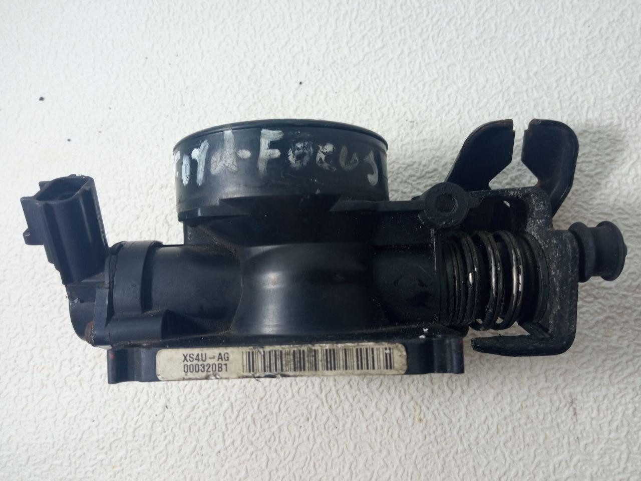 Дросельна заслінка Ford Focus XS4U-AG / xs4u-ag / xs4uag