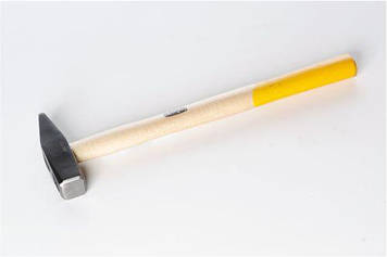 Молоток слюсарний з дерев'яною ручкою (200г) СИЛА