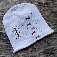 Демісезонна дитяча шапка для дівчинки Perfect (Польща)