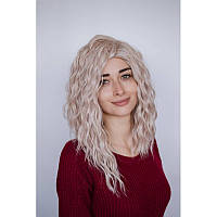 Бежевый блонд качественный парик на сетке