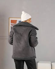 Жіноча утеплена куртка, дублянка сіра з еко-замші з коміром розміри від 44 до 54, фото 4