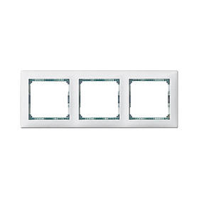 Рамка Legrand Valena Classic білий кристал 3 пости 774463