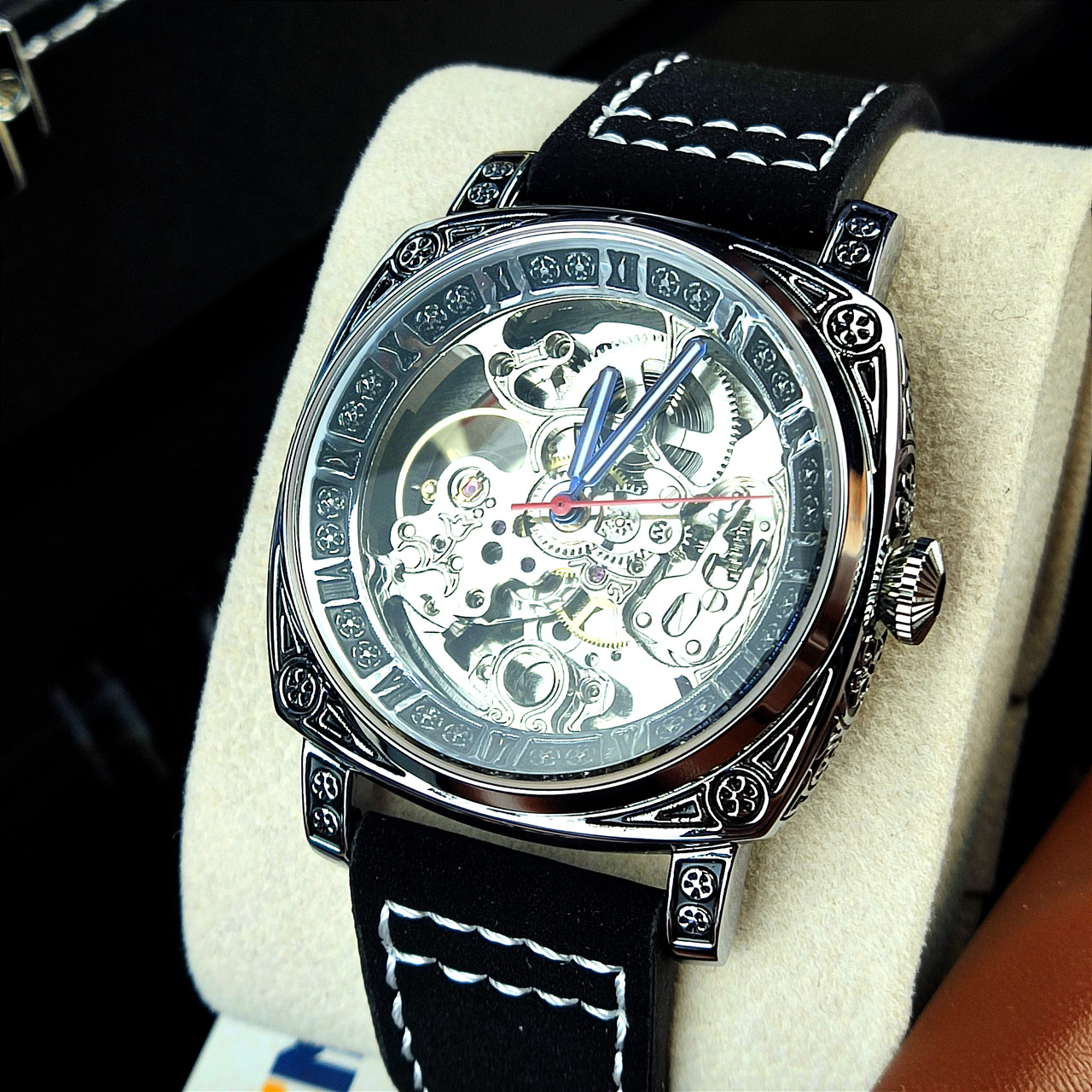 Чоловічий механічний наручний годинник скелетони з автопідзаводом Skmei 9271 BK