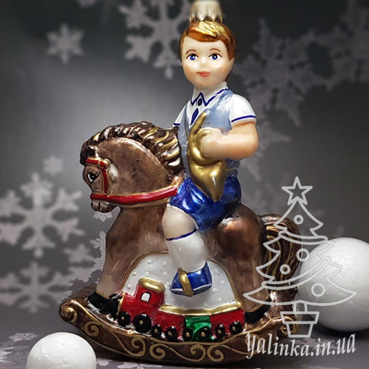 Скляна ялинкова іграшка мальчик на лошадке   Polskie zabawki