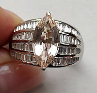 Кольцо с натуральным мадагаскарским Peach Pink морганитом (берилл) 2.94 ct в огранке маркиз Размер 20