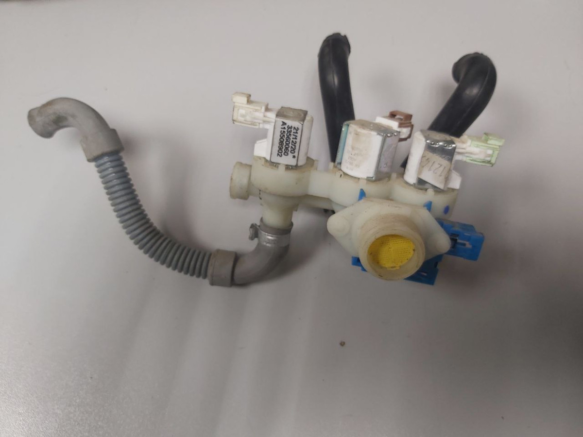 Клапан для пральної машини Electrolux 140155089026 Б/В, фото 1