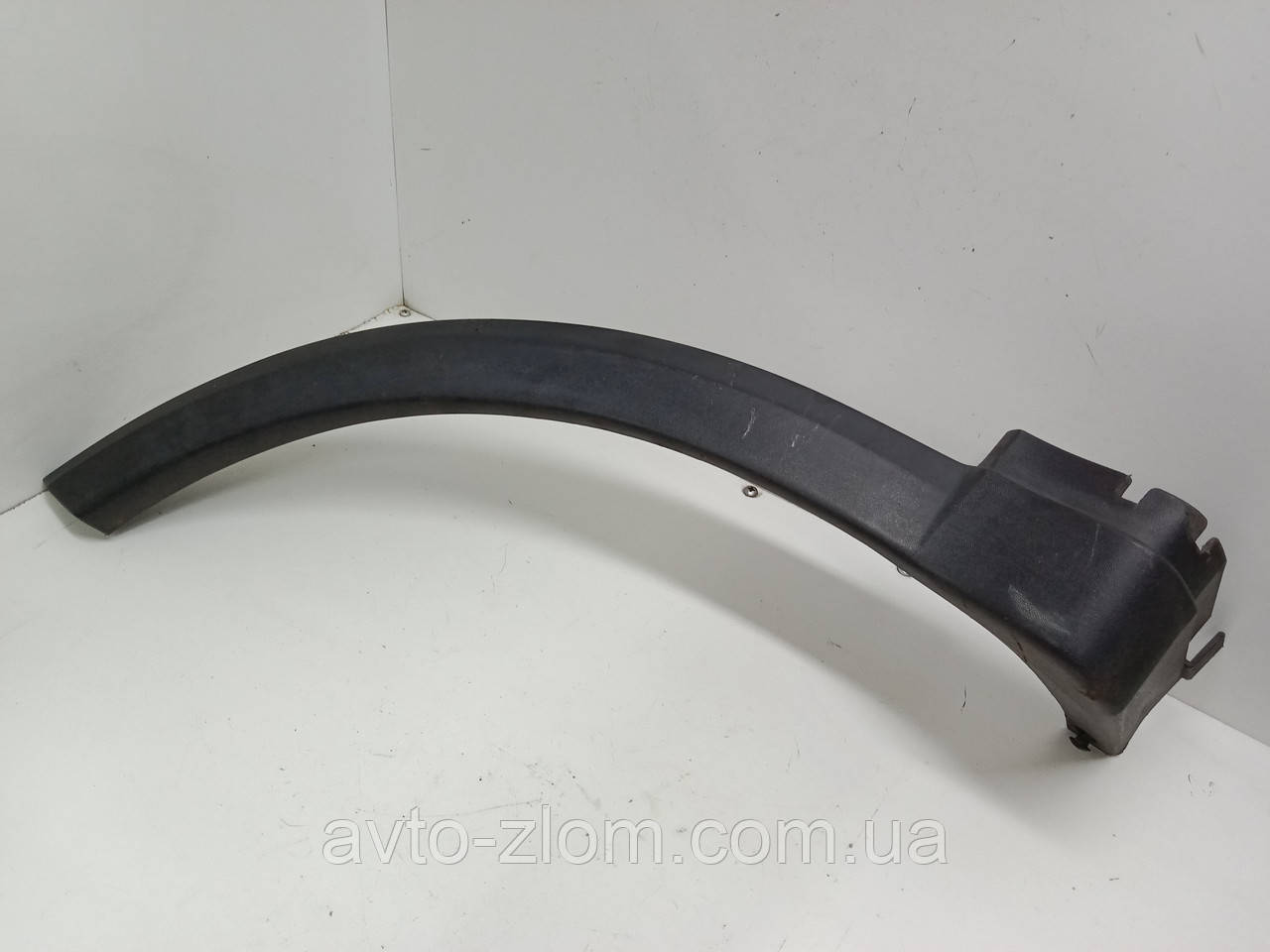 Накладка крила Opel Corsa C, Опель Корса Ц. 3D. Задня права. 13117274., фото 1