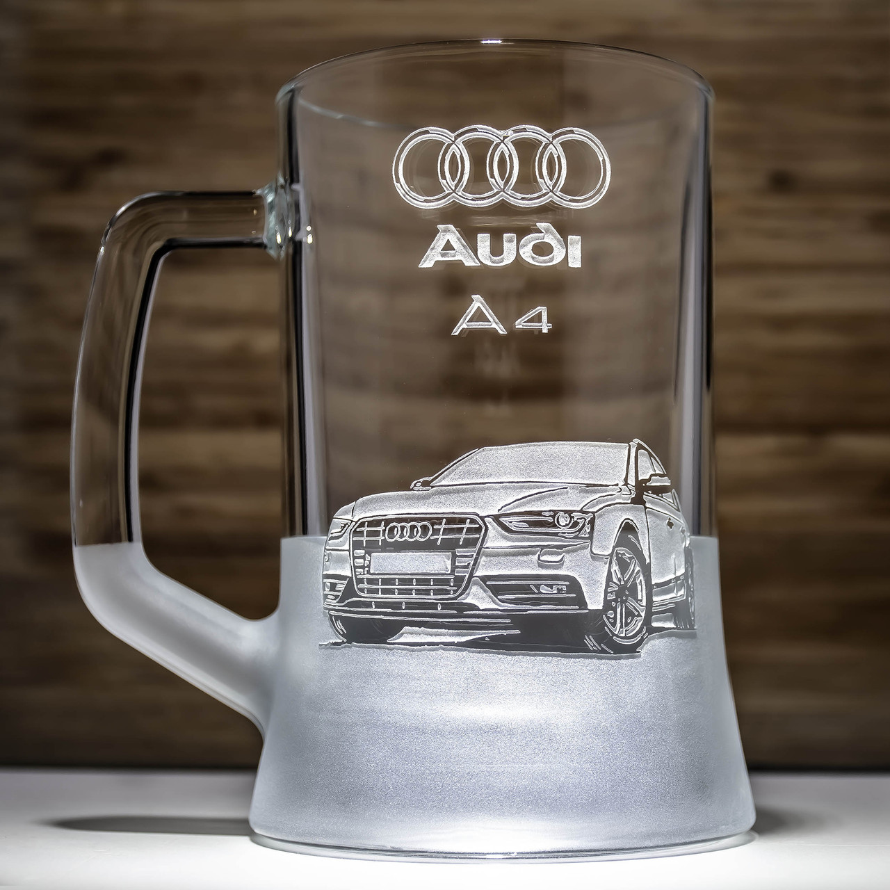 Бокал для пива з гравіюванням Audi A4 670 мл, фото 1