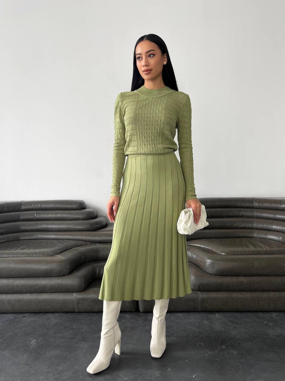 Модна в'язана жіноча сукня Греммі зі спідницею пліссе Smdi8773