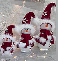 Интерьерная фигурка новогодняя Снеговик в красном колпаке 32 см Рождественский снеговик