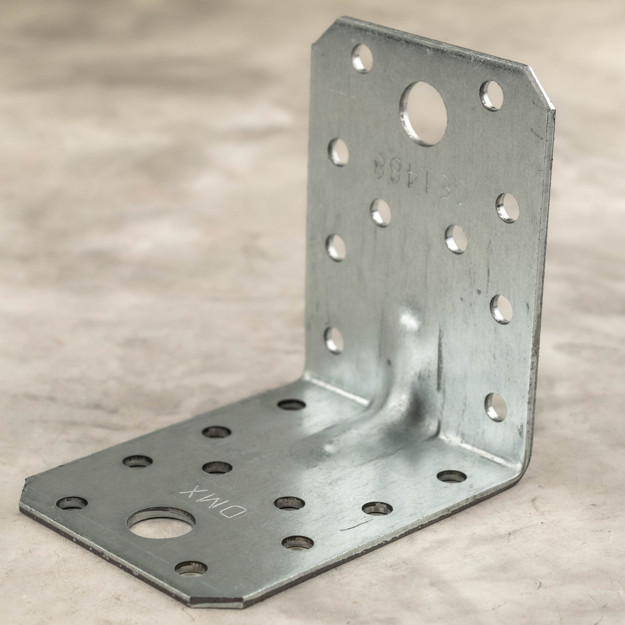 Кутник 70х70х55 (2,0 мм) посилений з ребром жорсткості Domax, фото 1