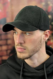 Чорна однотонна тепла кашемірова бейсболка