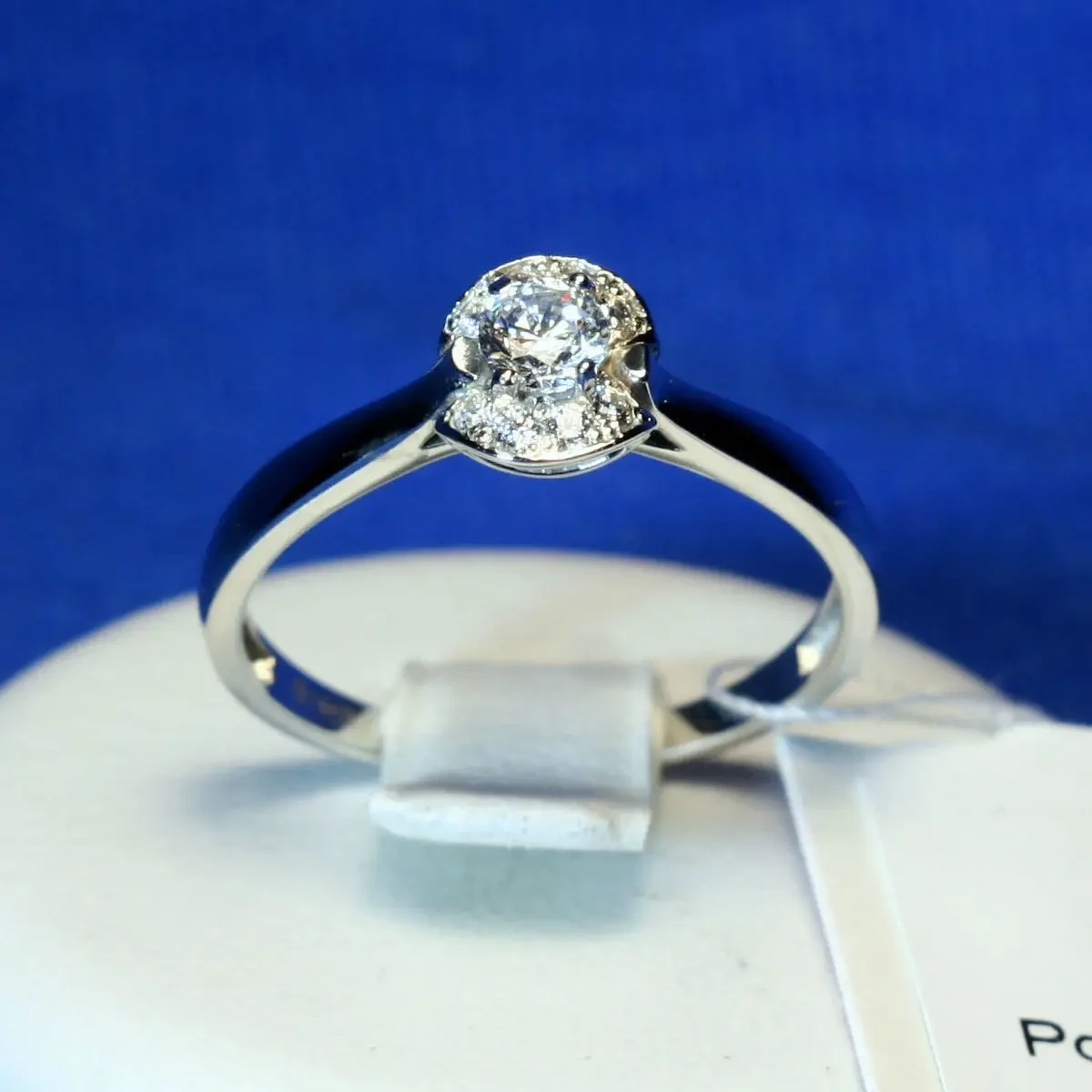 Серебряное кольцо с фианитами и родием 11035р - фото 1 - id-p388546728