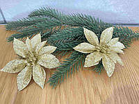 Рождественский цветок Пуансетия в глитере золото. Диаметр 7,5 см