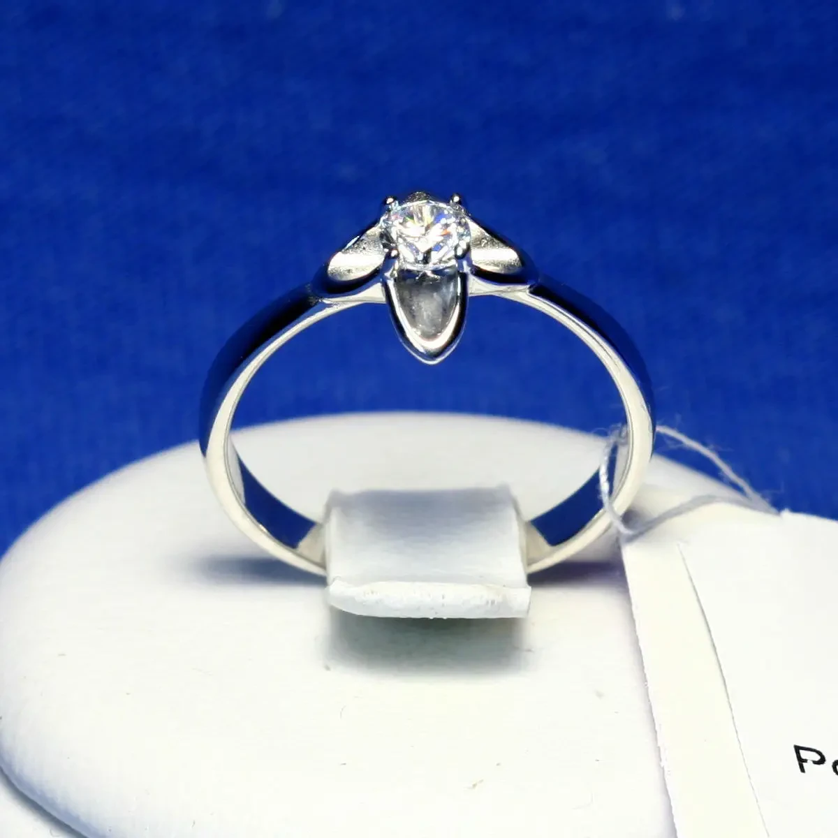 Серебряное кольцо Четырехлистник с фианитом 1965р - фото 1 - id-p388546686