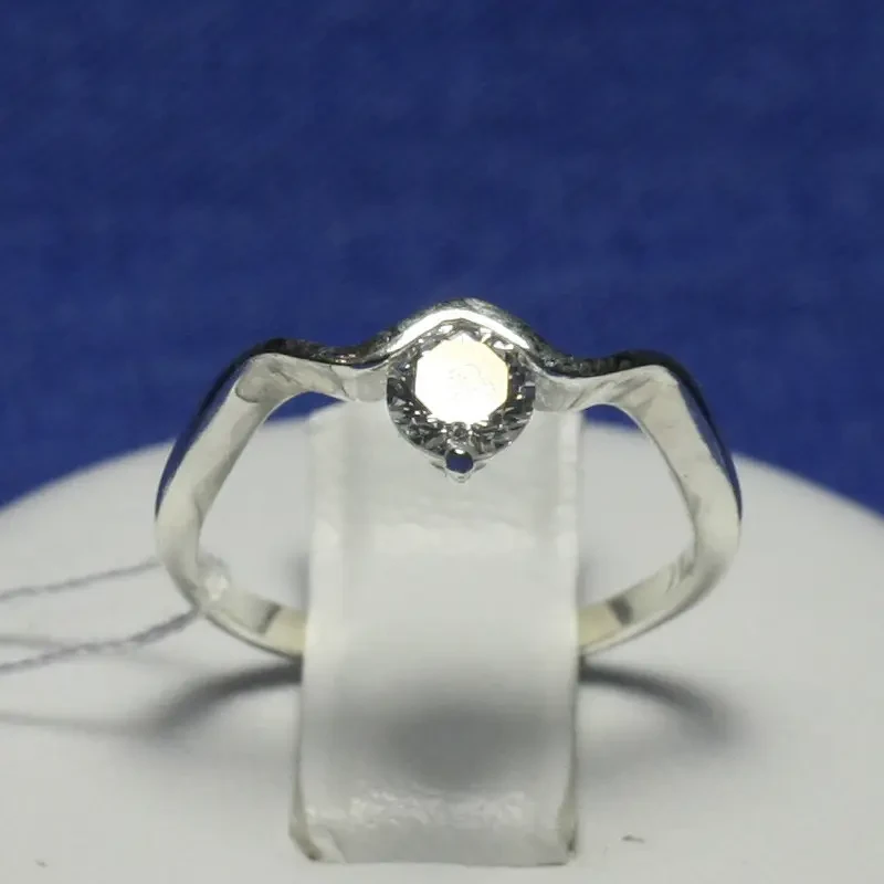 Серебряное кольцо Ундина с фианитами 4997-р - фото 1 - id-p150215855