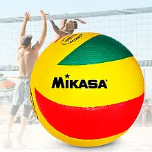 Спортивні ігрові м'ячі