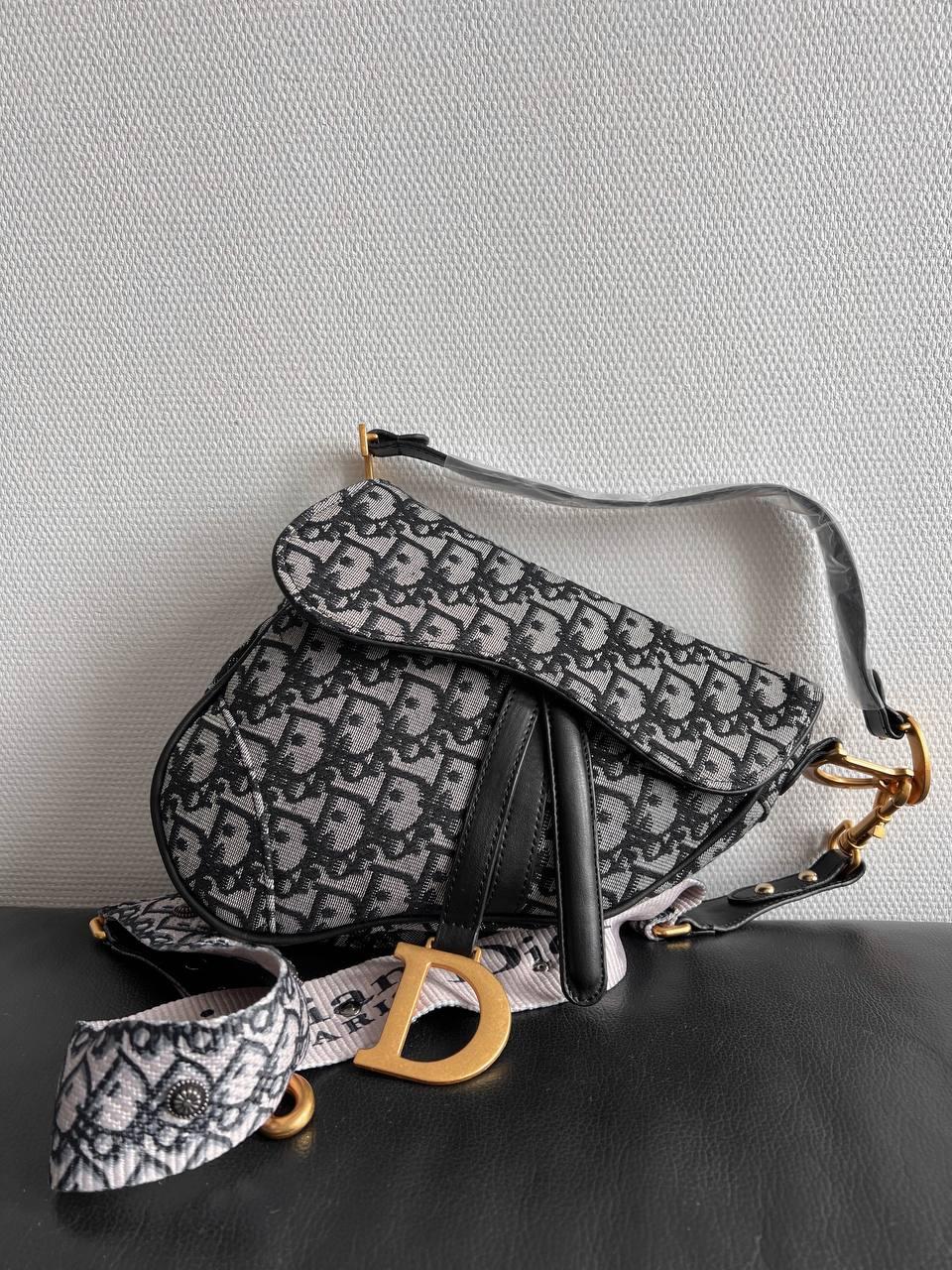 Christian Dior Saddle Gi11161 vkross V krossovke 2006822637