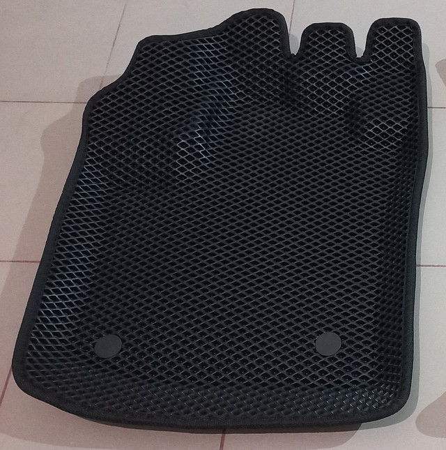 3D килимок EvaForma передній лівий на Dacia Lodgy '12-22, 3D килимки EVA