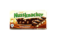 Черный шоколад с цельным орехом Nussbeisser (Германия) 100г