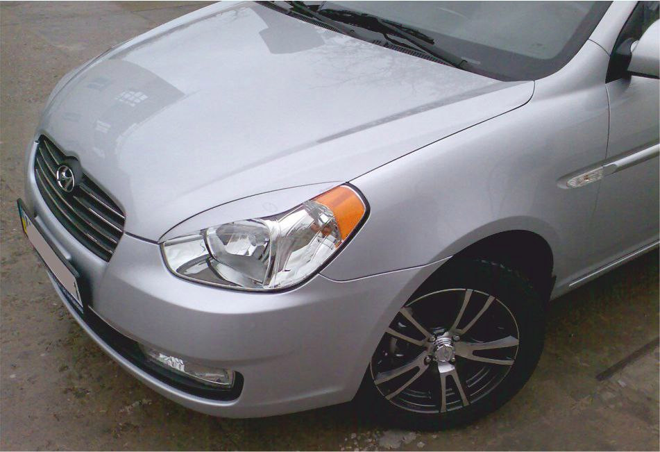 Реснички на фары Hyundai Accent (2007-2011) - фото 1 - id-p355867483