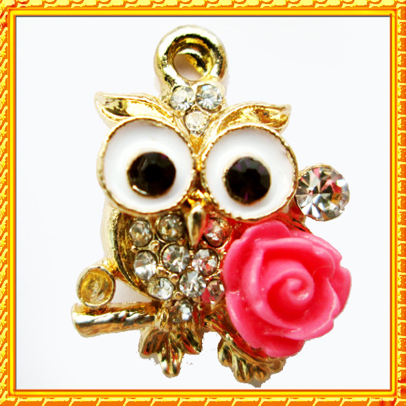 Підвіска - Кулон Сова з Трояндою, Метал, Колір: Золото, вис 21 мм, шир 15 мм товщ до 7 мм.