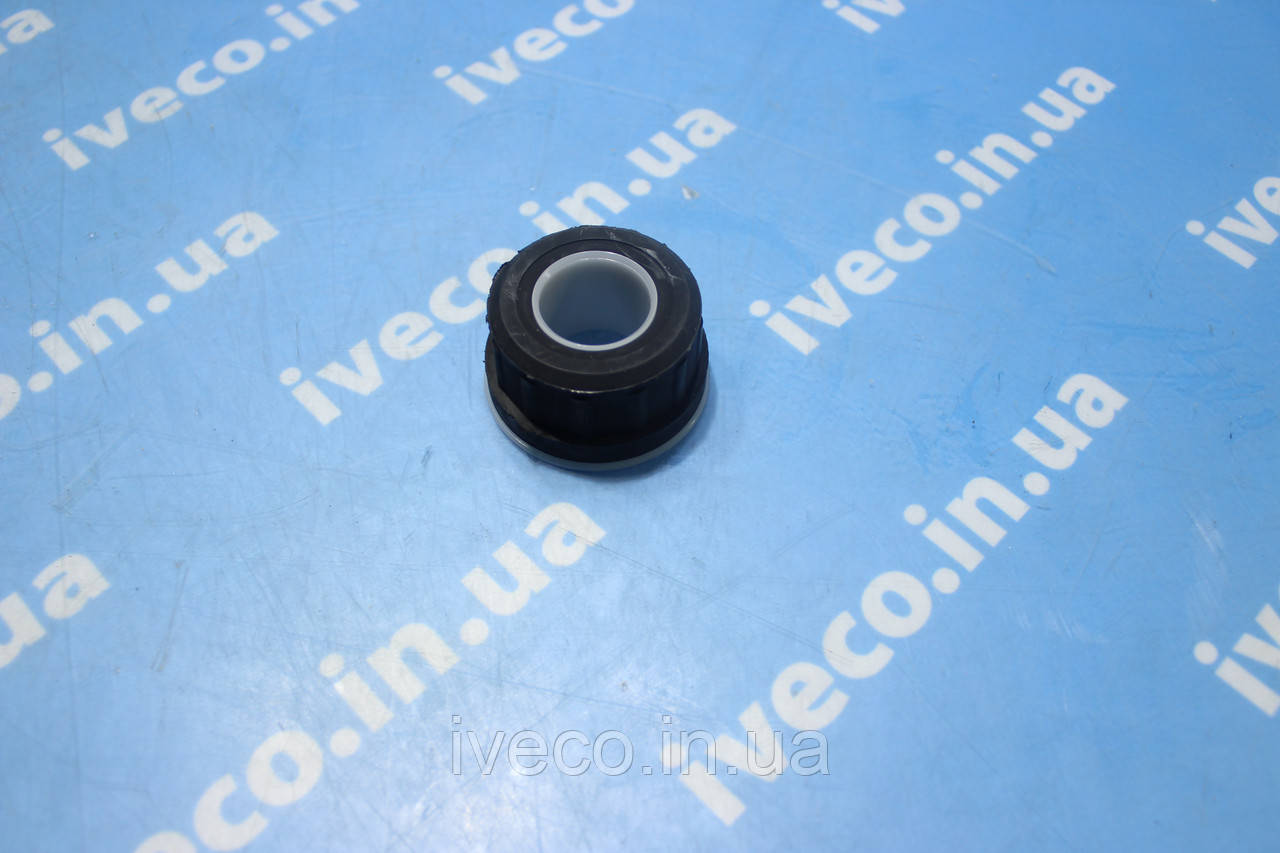 Втулка тяги кабіни Iveco Trakker Stralis, фото 1