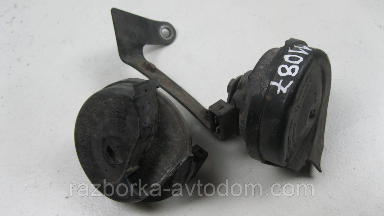 Звуковий сигнал (клаксон) VW Passat B5, Sharan, Seat Alhambra, Ford Galaxy, Audi A4 B5 OE:3B0951223. ДЕФЕКТ