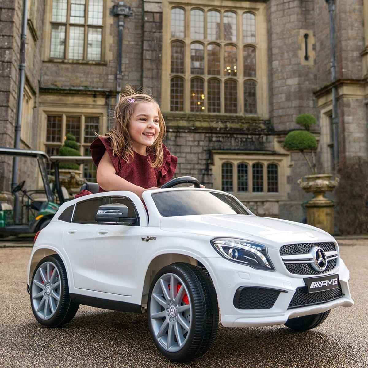 Дитячий електромобіль Mercedes GLA 45 AMG 4 мотора білий