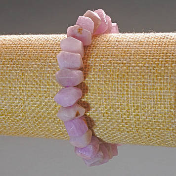 Браслет Кунцит натуральний камінь гранований рондель d-10х7мм+- L-18см (стрейч)