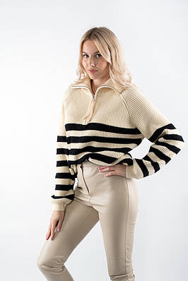 Светр з горловиною та змійкою молочно-чорний 66007 ONE SIZE (2000000116006)