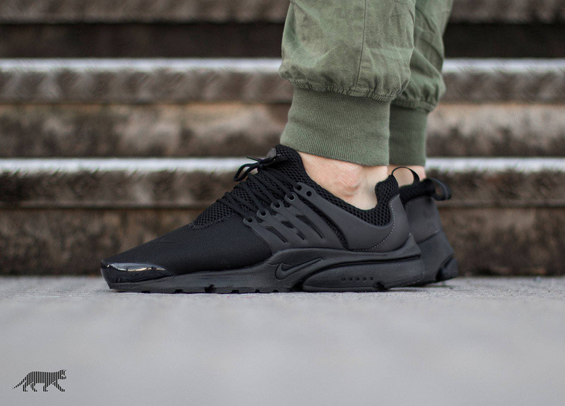 Кросівки чоловічі Nike Air Presto “Triple Black“ / NKR-1905 (Розмір:41)
