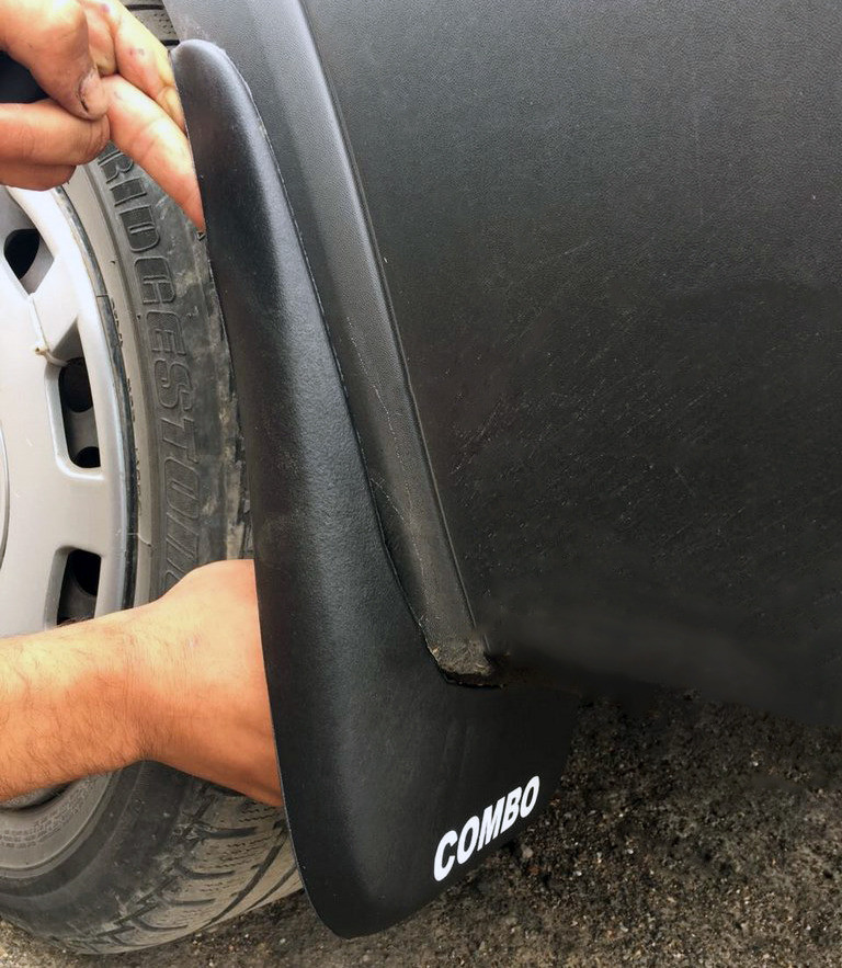 Бризговики Premium (Туреччина) Передні для Opel Combo 2002-2012 рр, фото 1