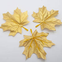 Штучне осіннє листя клена 9 см. Золотисте, 1 шт.