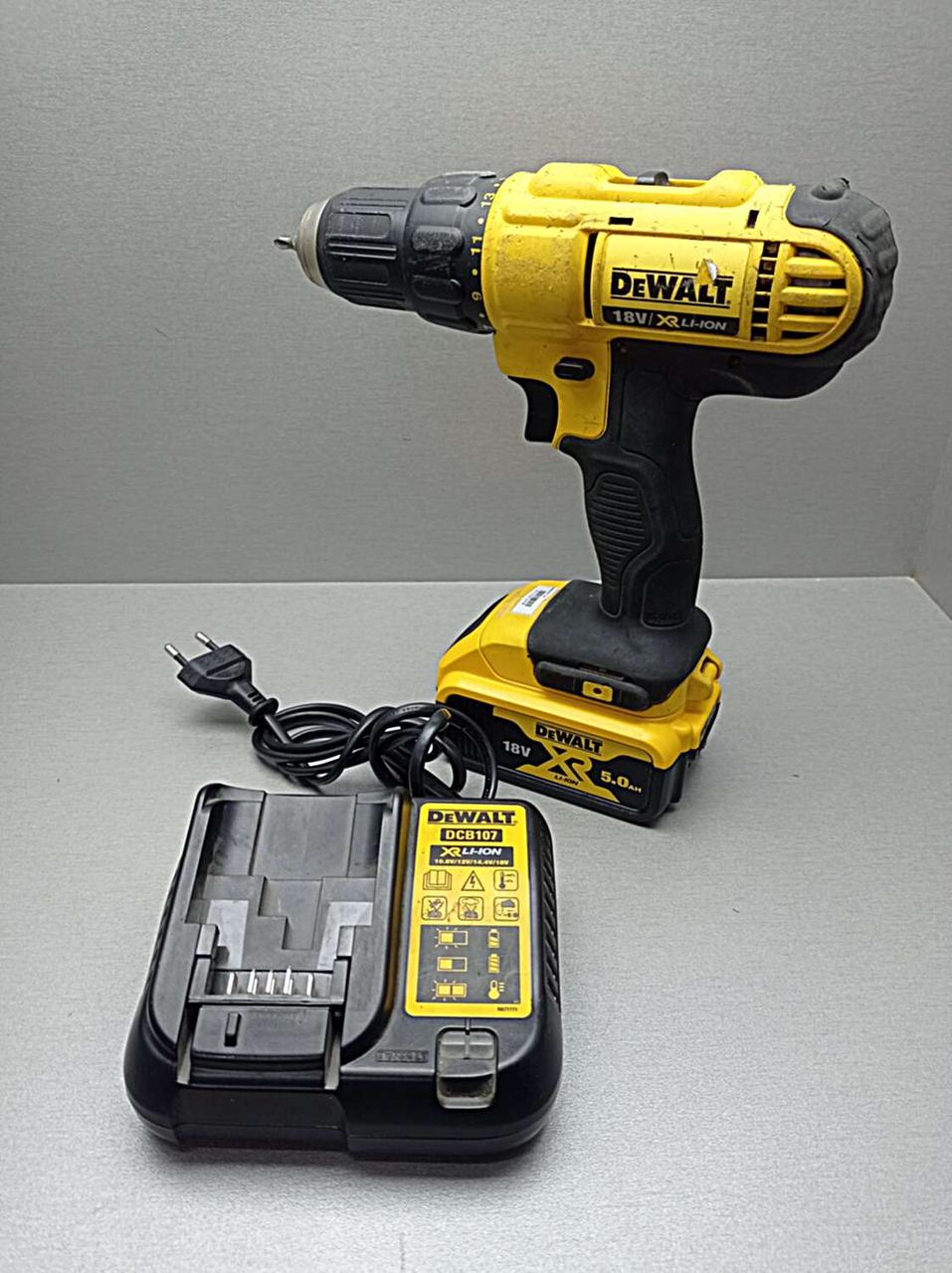 Dewalt dcd771 18v new arrivals