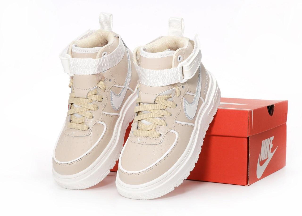 Жіночі зимові кросівки Nike Air Force 1 Luxe GORE-TEX Beige Найк Гор-Текс високі бежеві шкіра хутро осінь єврозима