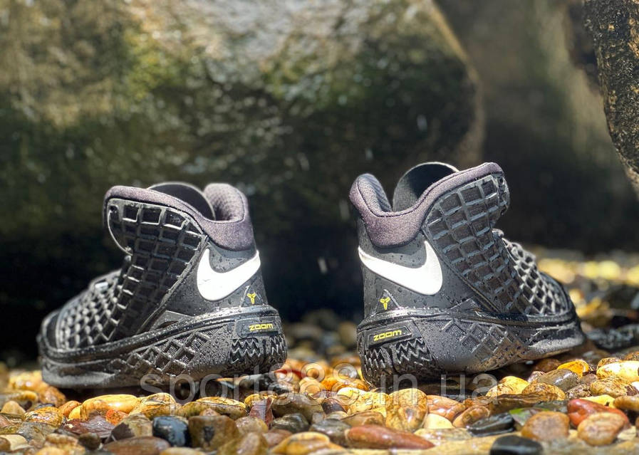 Kobe 3 black sale