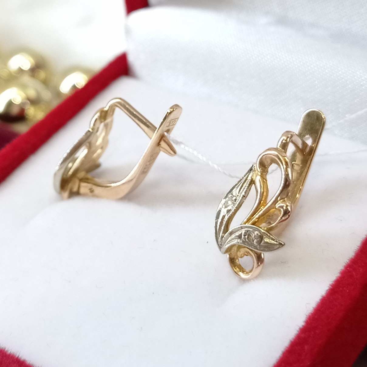 Золоті сережки з діамантами проба 583, фото 1