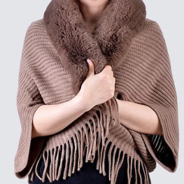 Жіночі пончо