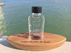 Миро Святого Миколая з Барі освячене на мощах Св. Миколая