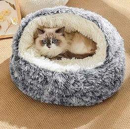 Спальні місця та переноски